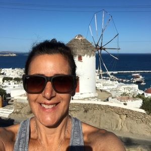 Meet your Posher, Constance